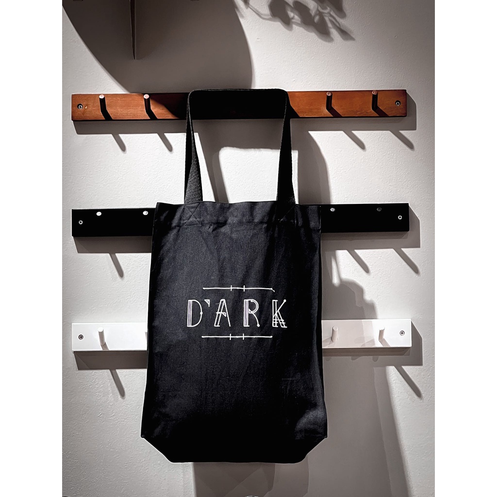 dark-tote-bag-กระเป๋าผ้าดาร์ก