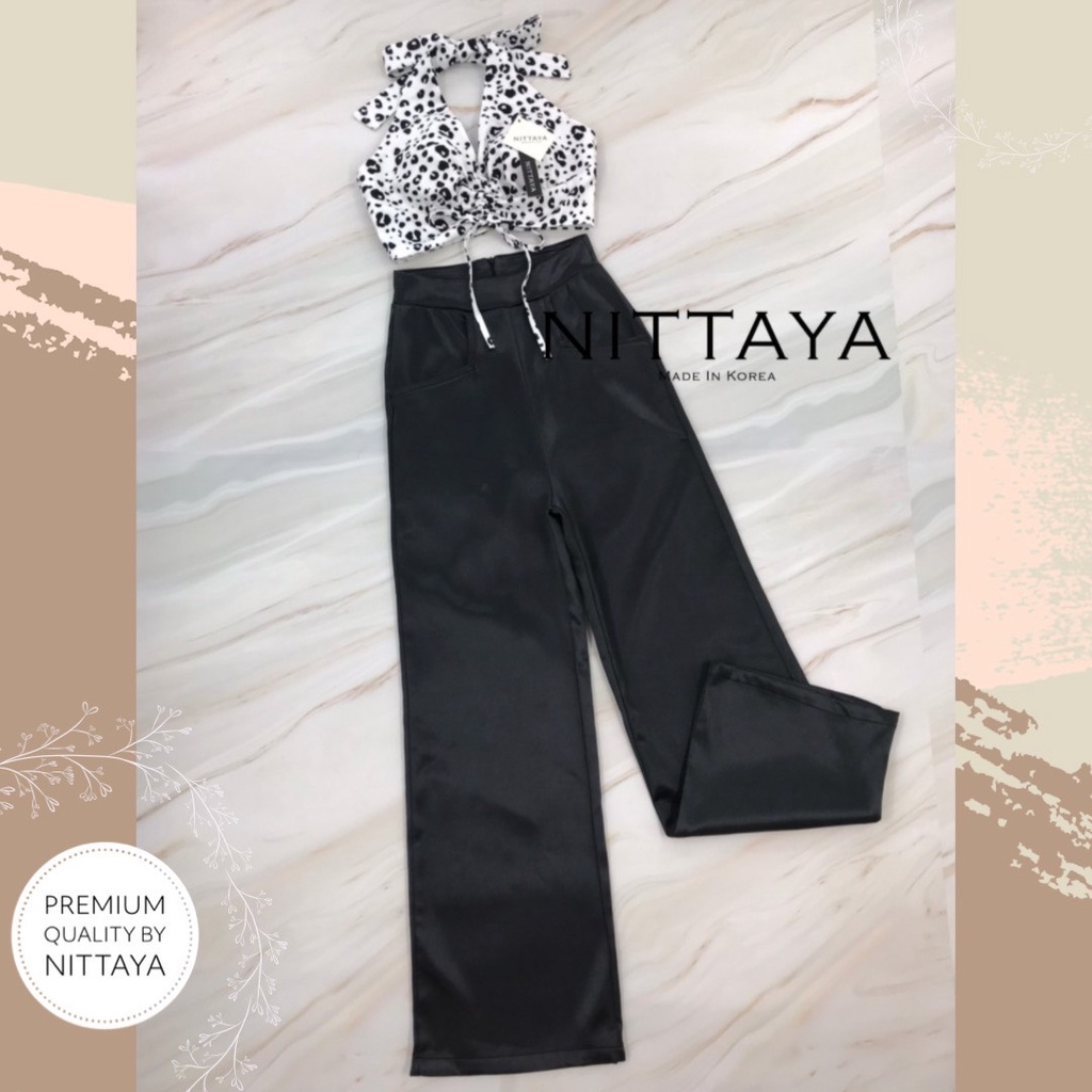 nittaya-set-เสื้อครอปคอวีผูกโบว์โชว์หลัง-กางเกงขายาว