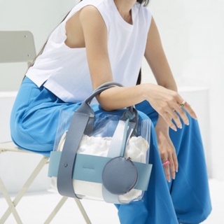 Fill in the bag กระเป๋าถือ รุ่น Sunray สี Baby Blue