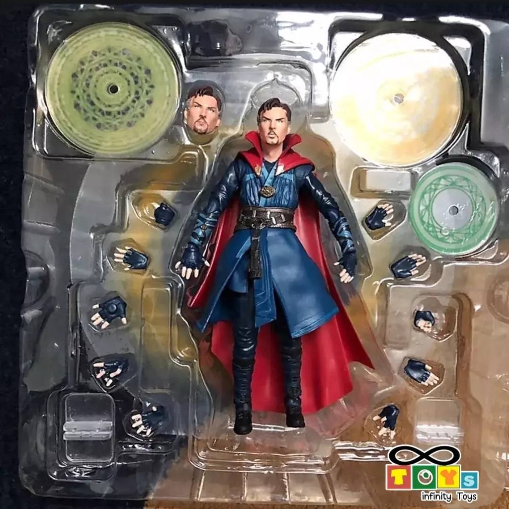 model-doctor-strange-โมเดลด็อกเตอร์สเตร็นจ์