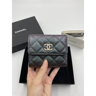 Ultra rareee!!! Newwww chanel trifold wallet HL27