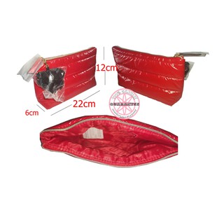 กระเป๋าเครื่องสำอางสีแดง แนวสปอร์ต ESTEE LAUDER Red Padded Pouch