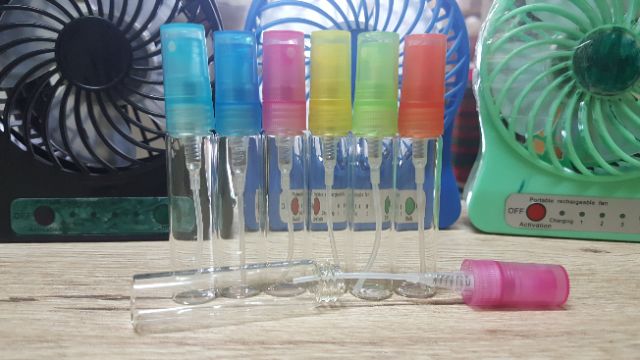 ขวดแก้วsp5cc-สเปรย์แก้วใสฝาพลาสติก-5-ml12ใบราคา50