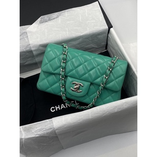 Like new chanel mini 8" lamb green HL16