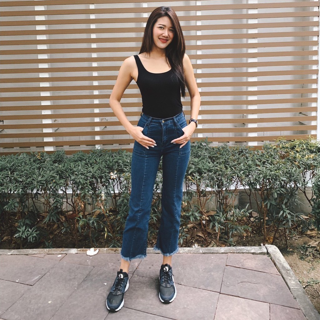 cc-jeans-008-กางเกงยีนส์ผู้หญิง-008-เอวสูง-ยืด-ขากว้าง-สีน้ำเงินเข้ม-ปลายขาตัด-แต่งตะเข็บหน้า