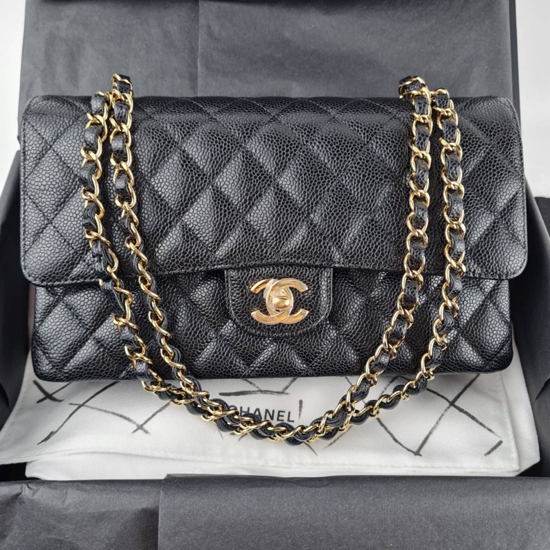 chanel-classic-10-ghw