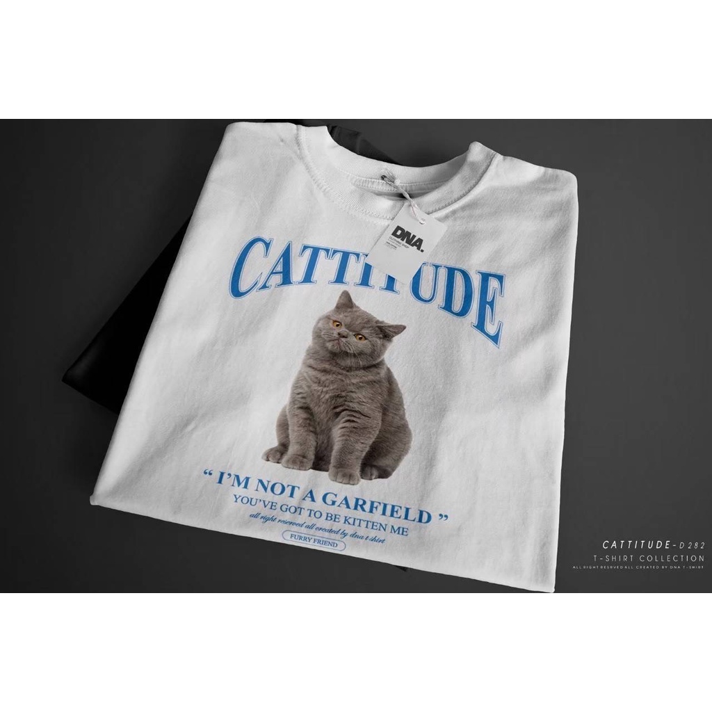 เสื้อยืดคอกลมดีเทลลายแมว-cattitude