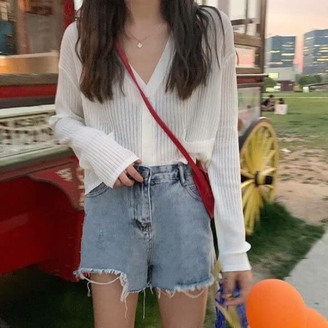 เสื้อทรงคาดิแกนกระดุมหน้า-ผ้าทอบาง