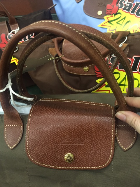 used-longchamp-m-short