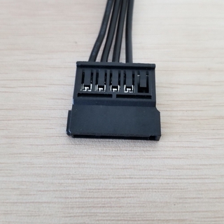 ภาพขนาดย่อของภาพหน้าปกสินค้าMolex IDE 4Pin เป็น 3-Port 15Pin SATA สายไฟตะกั่ว 18AWG สําหรับฮาร์ดไดรฟ์ HDD SSD PC เซิร์ฟเวอร์ DIY สีดํา จากร้าน cutieifoo1.th บน Shopee
