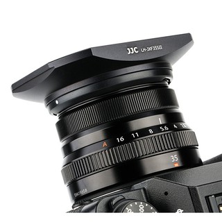 ภาพหน้าปกสินค้าJJC LH-JXF35SII BLACK เลนส์ฮู้ดสำหรับเลนส์  Fuji 35mm, 23mm f2 ซึ่งคุณอาจชอบสินค้านี้