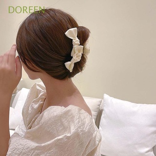 Doreen กิ๊บติดผมผ้าซาตินสีพื้นสไตล์เกาหลีสําหรับผู้หญิง