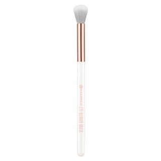 essence เอสเซนส์  eye blender brush  แปรงปัดอายแชโดว์ แปรงแต่งหน้า