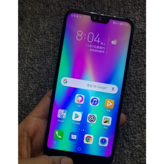 ภาพหน้าปกสินค้าHonor 10 6+128G seconhand mobile phone 95%new ที่เกี่ยวข้อง