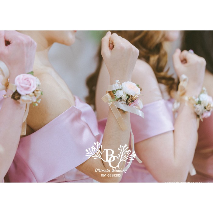 ชุดโลลิต้า-พลอยกลม-พร้อมส่ง-ข้อมือเพื่อนเจ้าสาว-i-ดอกไม้ผูกข้อมือเพื่อนเจ้าสาว-i-ริบบิ้นผูกข้อมือ-i-bridesmaid-i-wrist