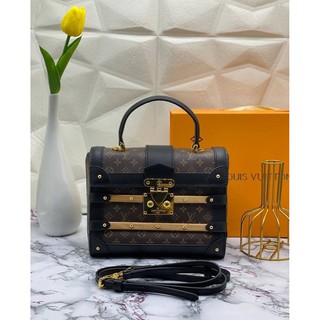 Louis vuitton Grade Hiend Size 21 cm ราคาส่ง อปก.ถุงผ้า ถุงกระดาษ ใบเสร็จ