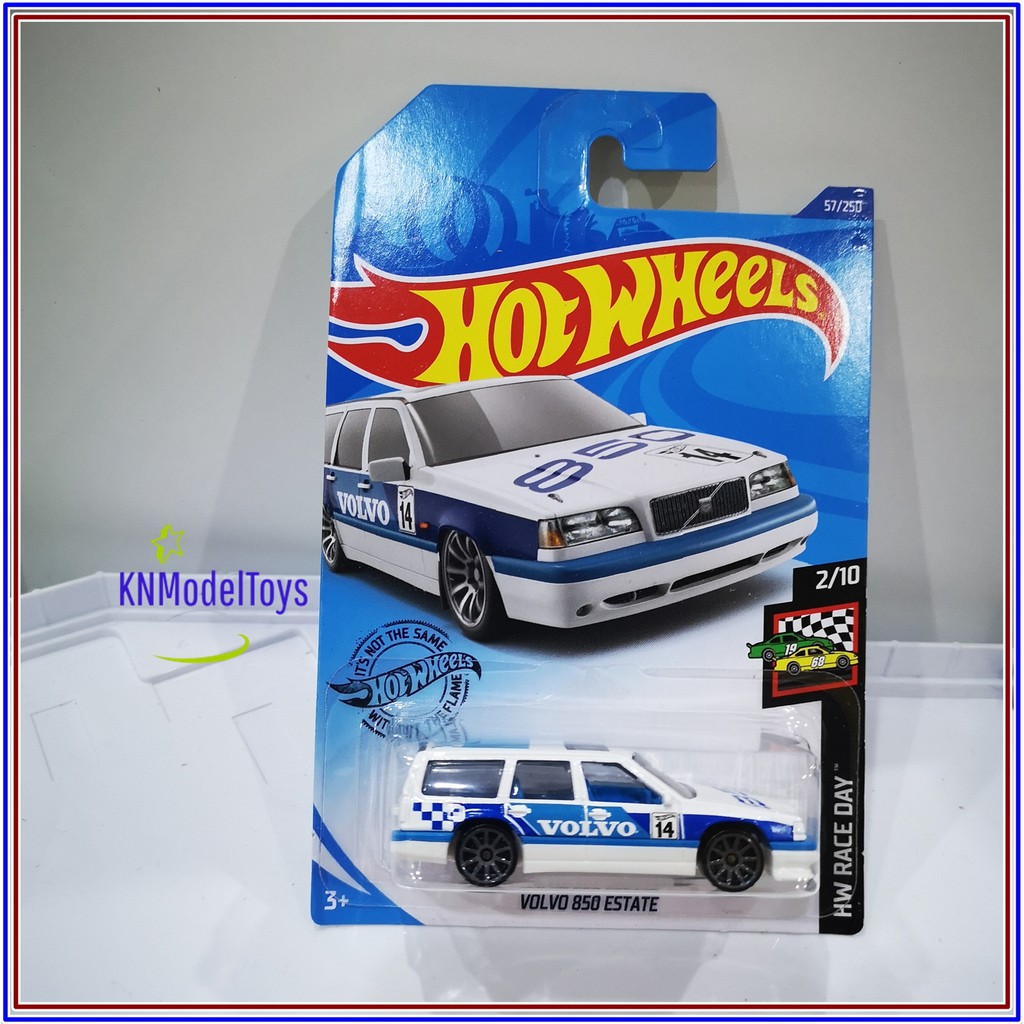 โมเดลรถ-รถเหล็ก-รถเหล็กของเล่น-hotwheels-volvo-850-estate-รถสะสม