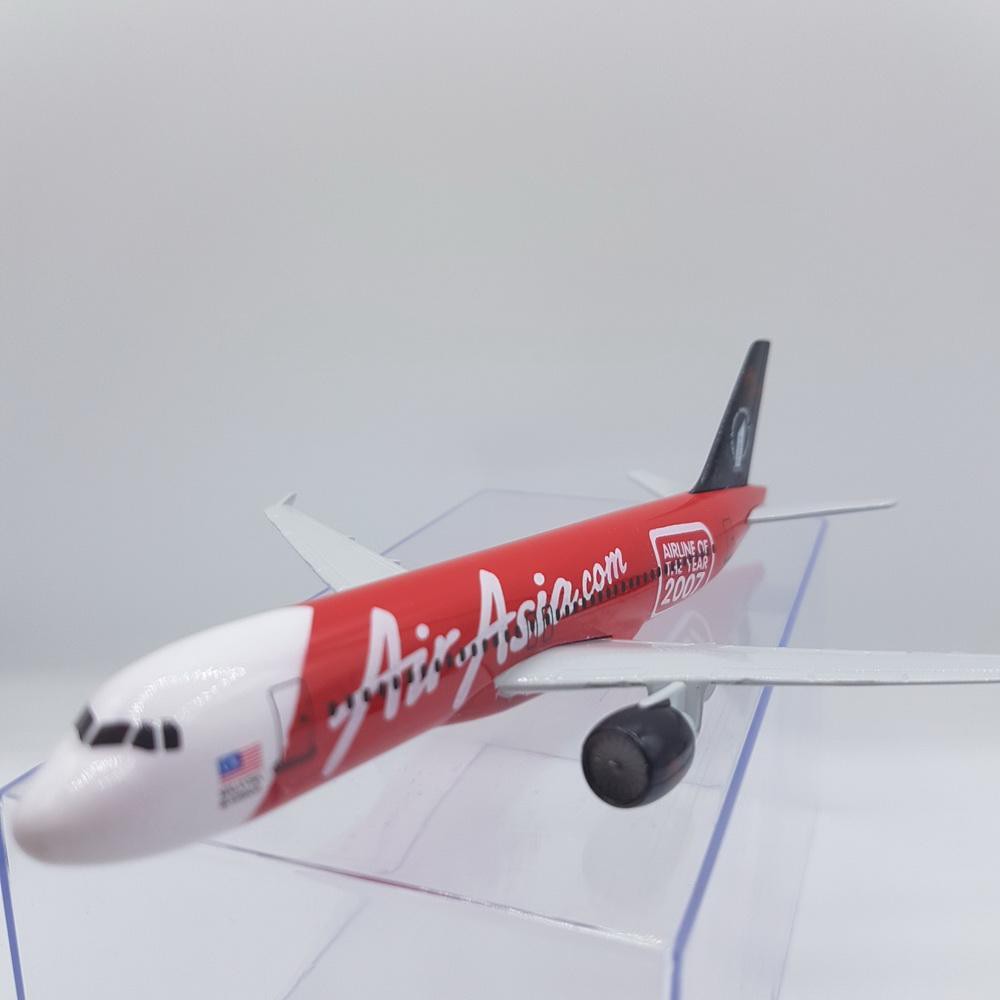 โมเดลเครื่องบิน-airbus-a380-ทำจากเหล็ก-สัดส่วน-1-400-ประตู-air-asia