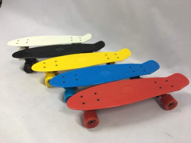 สเก็ตบอร์ด-skateboard-เล่นง่ายสำหรับหัดเล่นใหม่ๆ