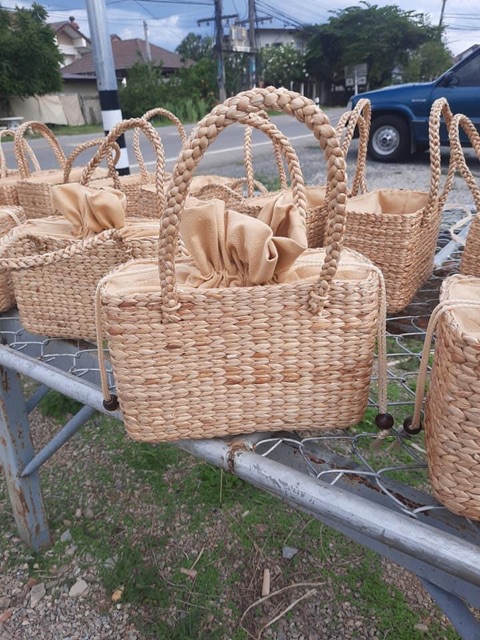 natural-woven-bags-กระเป๋าสาน-กระเป๋าผักตบชวา-ของขวัญ-ของฝาก-ของชำร่วย-handmade-bag