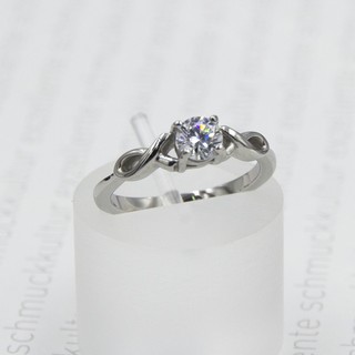 ภาพขนาดย่อของสินค้าStar Jewelry แหวนผู้หญิง แหวนแฟชั่น แหวนสแตนเลส (เกรดเครื่องมือแพทย์) ประดับเพชร CZ รุ่น RA3007-RR