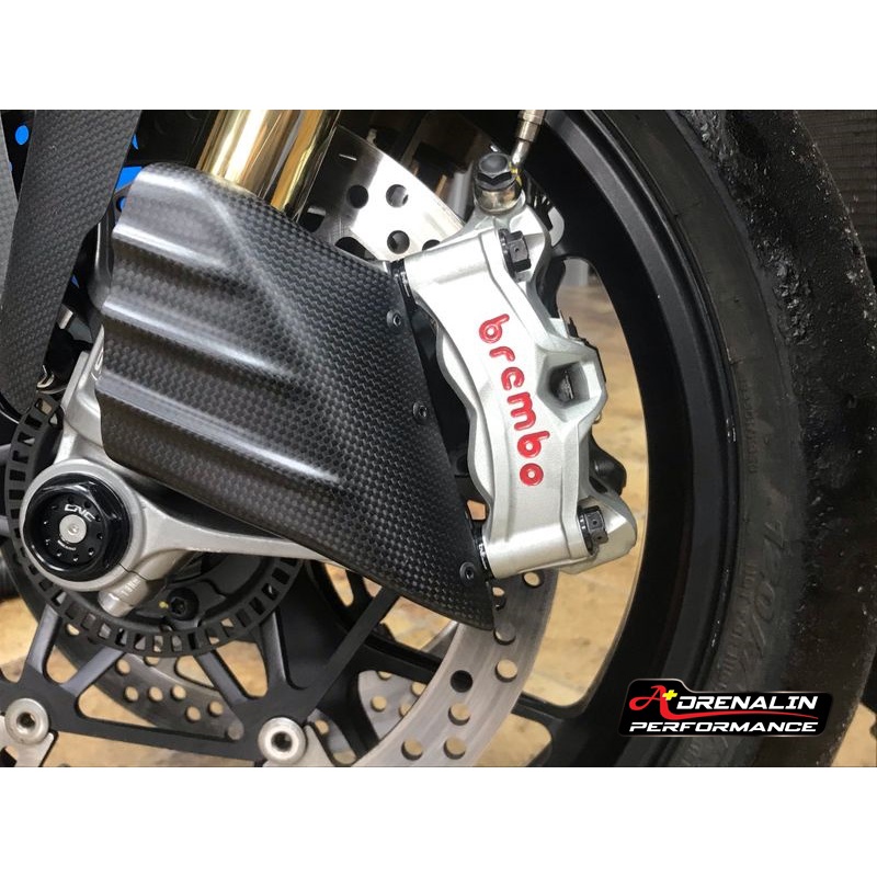 carbonworld-ดักลมเป่าคาลิเปอร์เบรค-คาร์บอน-สำหรับ-รถที่ใช้ปั๊ม-brembo-เป่าลมเบรค-ดักลมเบรค