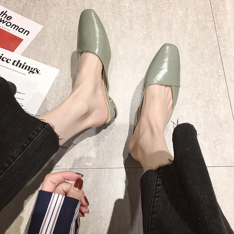 hot-sale-รองเท้าแตะครึ่งส้นหนาหญิง-2020-ฤดูใบไม้ผลิใหม่สวมใส่ด้านนอกสุทธิรองเท้าแตะสีแดงทรงสี่เหลี่ยมนิ้วเท้าส้นสูง