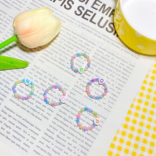 ราคาพร้อมส่ง💗แหวนลูกปัด แหวนตัวอักษรหัวใจ A-Z💍(ร้านสุ่มสีให้)