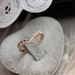 สินค้า แหวนทอง รูปตัววี แฟชันสำหรับผู้หญิง
