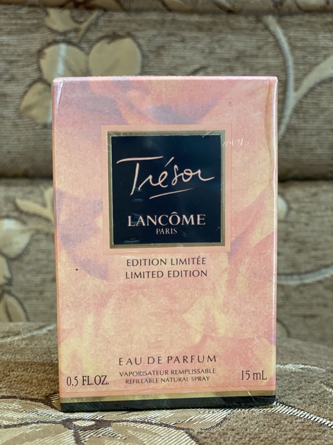 tresor-lancome-paris-eau-de-parfum-refillable-natural-spray-first-version