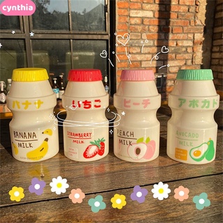 การ์ตูนขวดน้ำพลาสติก Kawaii ท่องเที่ยวดื่มขวดน้ำแบบพกพา yakult รูปร่างญี่ปุ่นป้องกันการล่มสลายขวดน้ำ cynthia