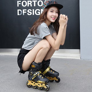 ภาพขนาดย่อของภาพหน้าปกสินค้าSkates for Adults, roller skates for Girls and Boys S=38-39 M=40-41 L42-44 จากร้าน lifeisamaze บน Shopee
