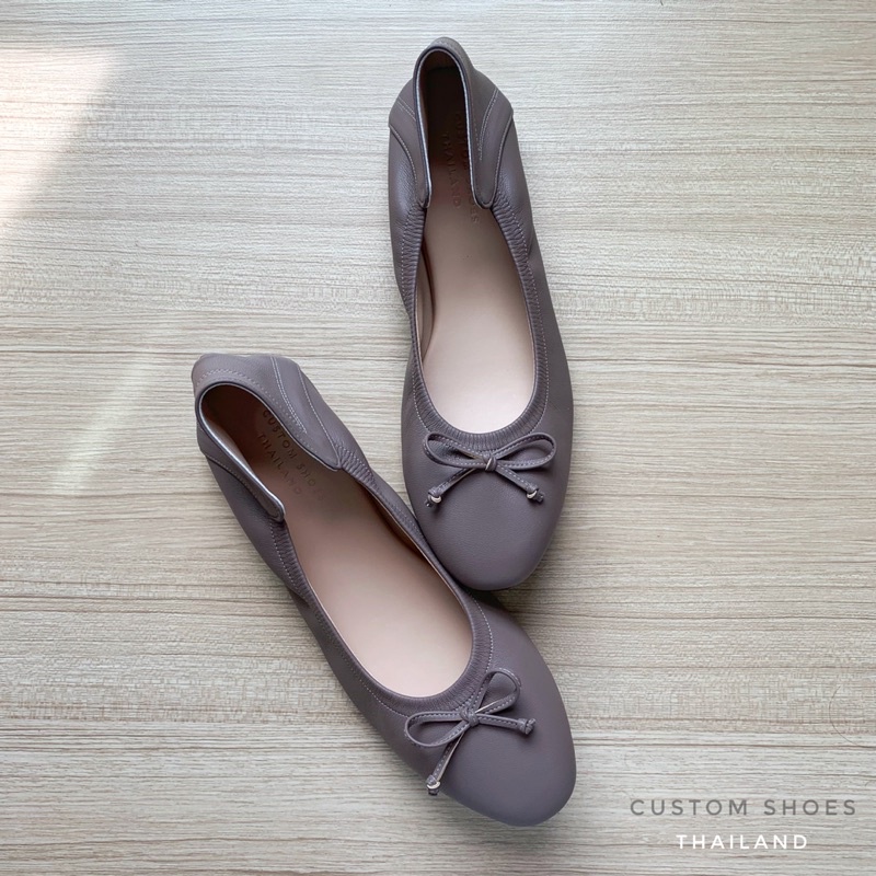 ภาพหน้าปกสินค้ารองเท้าบัลเล่ต์ By Customshoes สีเทา