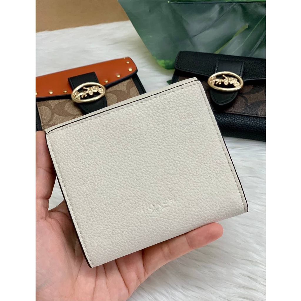 กระเป๋าเงินใบสั้น-coachgeorgie-small-wallet-in-signature