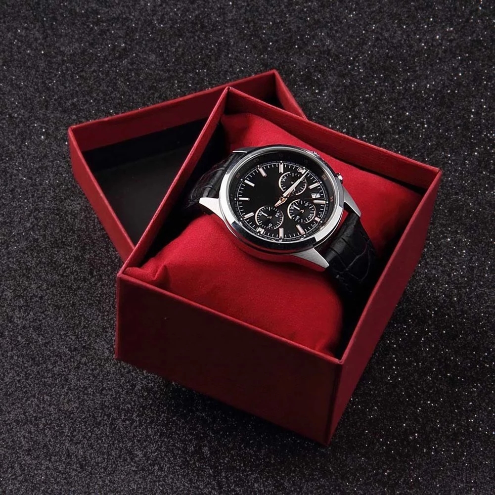 ภาพหน้าปกสินค้ากล่องเก็บนาฬิกาข้อมือขนาดเล็ก จากร้าน marvelousworld.th บน Shopee