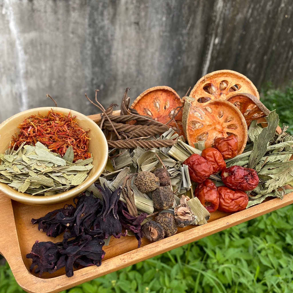 สมุนไพรลดพุง-จงเพรียว-สูตร-detox-ลดพุง-ขับถ่ายง่าย-ต้มง่ายปลอดภัย-ดีต่อสุขภาพ-ขนาด-100-กรัม-chadeejung
