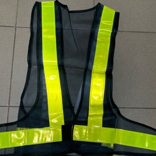Reflective Vest、เสื้อกั๊กสะท้อนแสงปรับยืดหยุ่นสายเสื้อกล้ามสำหรับวิ่งปั่นจักรยานจ๊อกกิ้งVเล็กVเล็ก