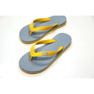 สินค้า สีเทาหูเหลือง Gray yellow Hippo shoe รองเท้าแตะฮิปโป  No. 39-40-41-42  45-46