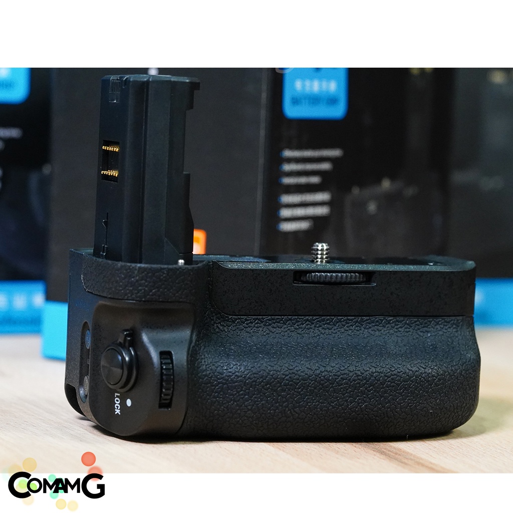 VG-C3EM Vertical Battery Grip For Sony A7 III, A7R III, A9 & A7M3 - Holds 2x NP-FZ100 Batteries