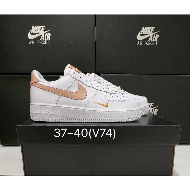 รองเท้ากีฬาnike-zoom-force1