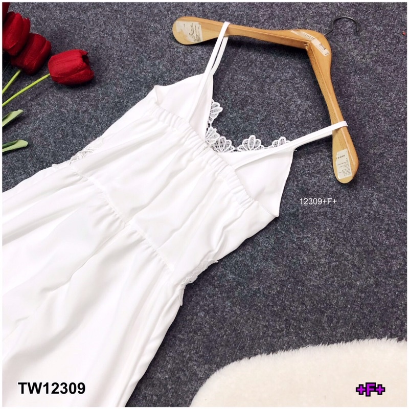 tw12309-จั้มสูทสายเดี่ยวขายาว-อกกับเอวแต่งลูกไม้-งานจั้มผ้าซาร่า-มีซิปหลัง-งานสวย