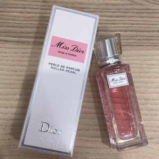 Miss Dior Rose N Roses EDT Roller Pearl 20 ml. น้ำหอมหัวลูกกลิ้ง กล่องซีล