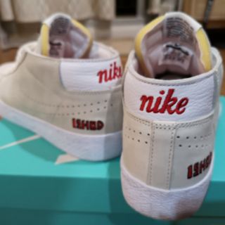 ishod wair blazer