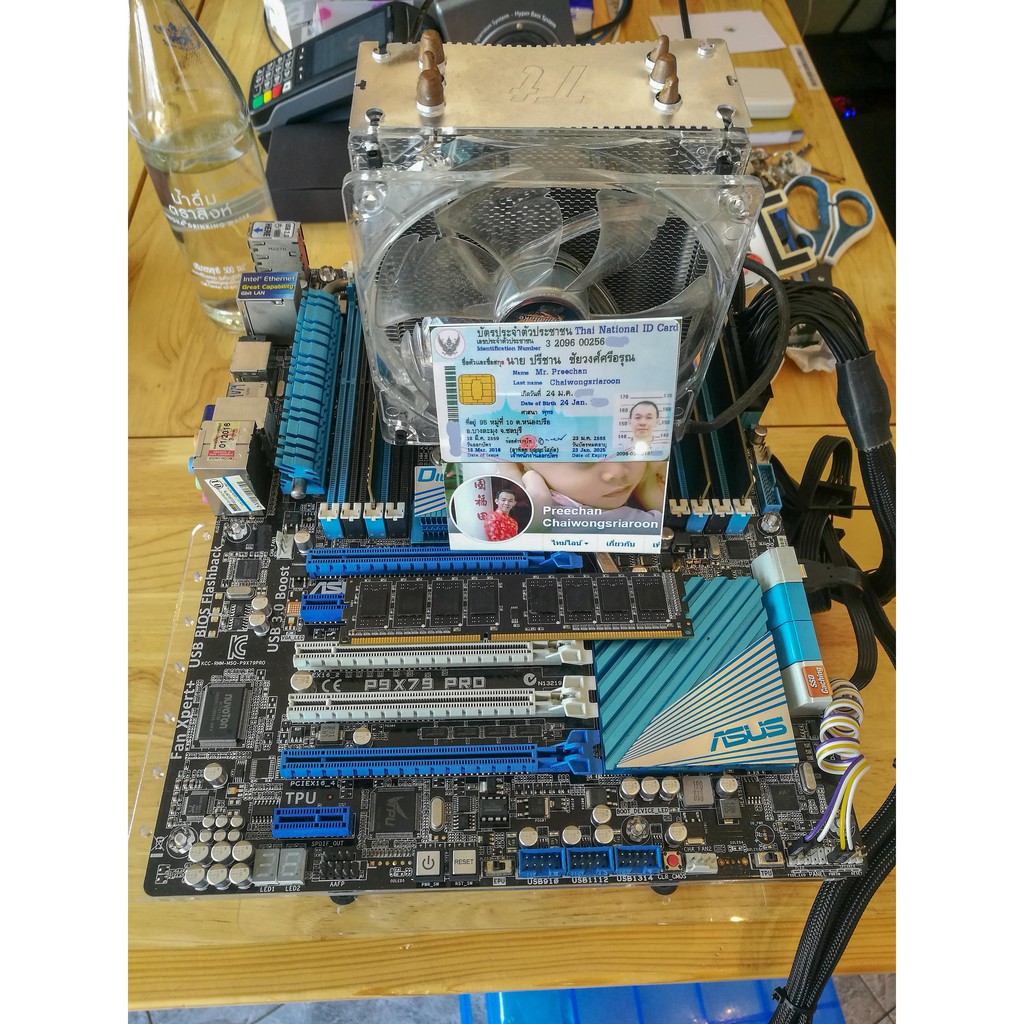 P9X79PRO ＋おまけでi7-3930K、DDR3-1600 8GB×4付属 P9X79PRO ＋おまけでi7-3930K、DDR3-1600 8GB×4付属