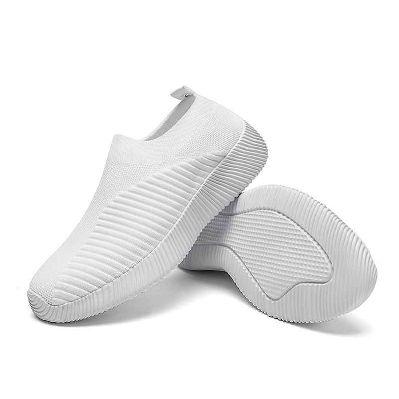 ภาพสินค้ารองเท้ากีฬา รองเท้าผ้าใบ พื้นนิ่ม ยืดหยุ่น สวมใส่สบาย สีดํา แฟชั่นสําหรับผู้หญิง รองเท้าผ้าใบผู้หญิง จากร้าน quanzhoulizu123.th บน Shopee ภาพที่ 8