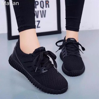 สินค้า มาใหม่ Marian  รองเท้าผ้าใบผู้หญิงสีดำ รุ่น A038 - Black