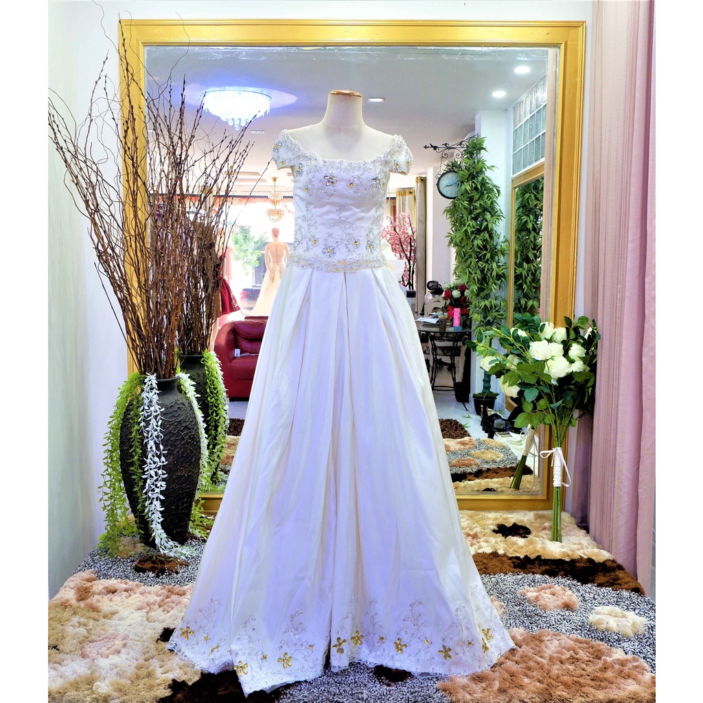 C120 ชุดเจ้าสาวมือสอง สภาพดี | Shopee Thailand