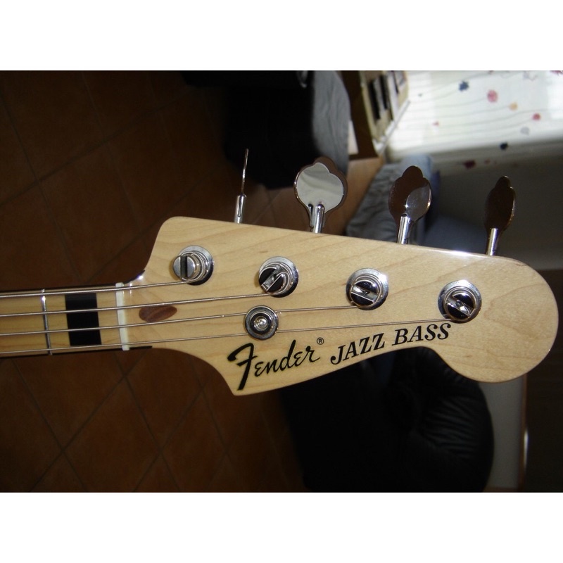 โลโก้หัวกีตาร์-fender-jazz-bass-american-standard-2006