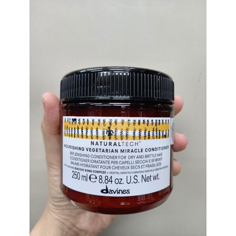 davines-nourishing-vegetarian-miracle-condi-250ml-ครีมนวด-สูตรเคราติน-เหสาะสำหรับผมแห้งเสียถึงแห้งเสียหายมาก