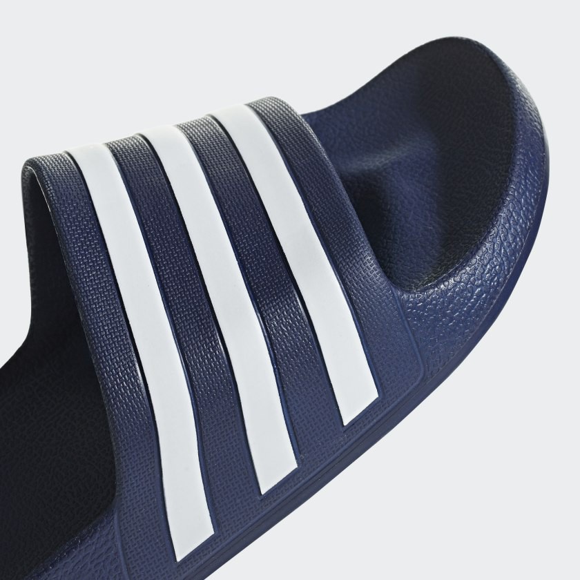 Adidas adilette aero blue best sale